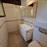 Petit Nid Douillet A Deux Pas De Santa Giulia