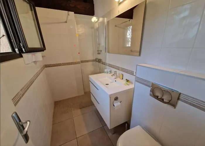 Petit Nid Douillet A Deux Pas De Santa Giulia